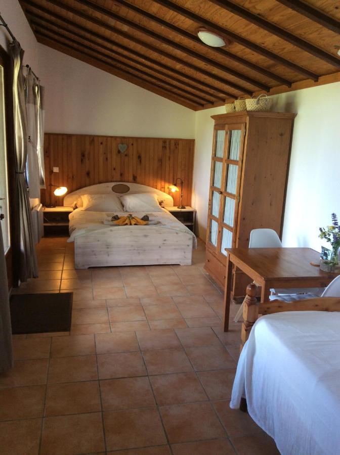 Chambre D'Hotes Grange De La Bastide Laveissière 외부 사진